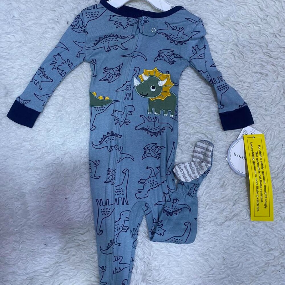 Adorable Dinosaur Print Baby Onesie – Soft, Cozy & Easy-Wear Sleepwear
